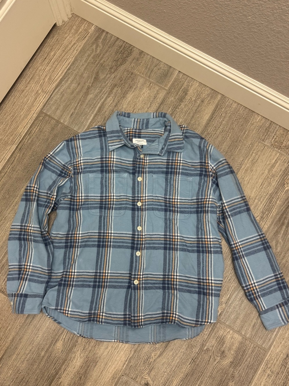 Men's American Eagle Light Blue Plaid Long-Sleeve Shirt